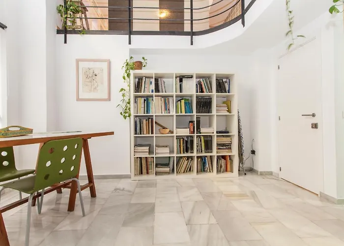 Lf Parking Incluido Amplio Loft En Barrio Santa Cruz